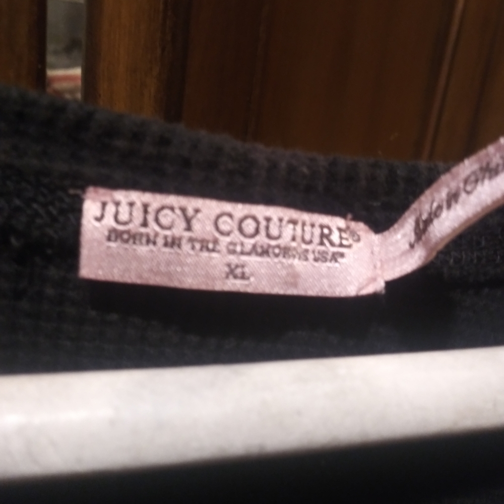 Juicy Tee - Picture 2 of 2